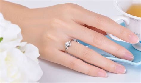 結(jié)婚戒指帶哪個(gè)手指