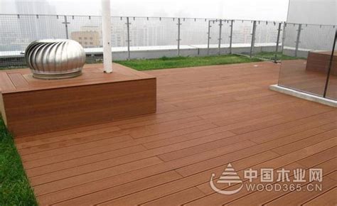 塑木中空地板150*30mm 多少錢一平米?