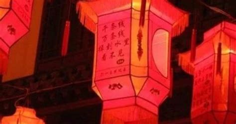 梳子上的白色絮状怎么清理