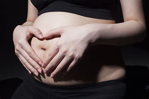 孕晚期胎儿体重每周增加多少
