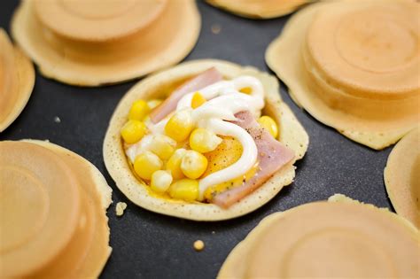 臺灣特色小食車輪餅用什么材料做的怎樣做的怎樣做的.