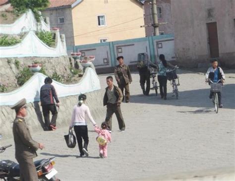 朝鲜，聊天散步钓鱼的慢生活
