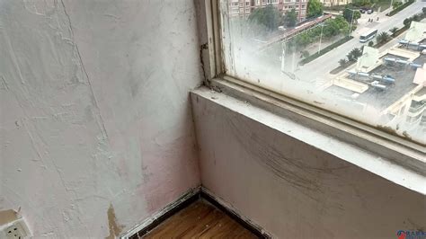 如何彻底解决晾台塑钢窗户的漏雨问题?...