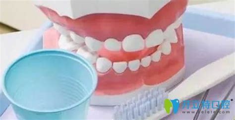 树脂材料制作假牙有哪些优缺点
