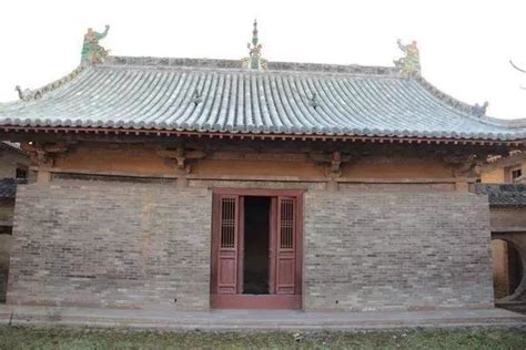 中国现存的木结构古建筑前50座，看一眼少一眼了