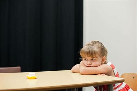 别再这样奖励孩子了，你很可能害了他