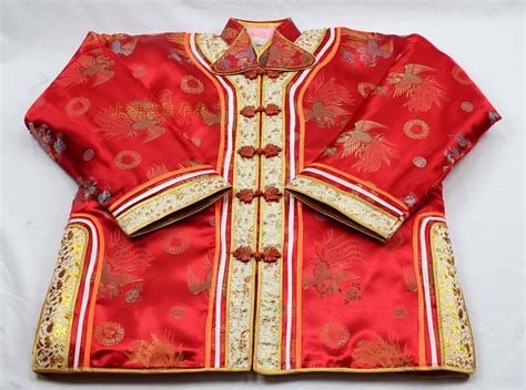 人死后穿的壽衣是不是和清朝的衣服一樣,誰發一張照片來