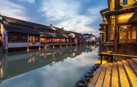 夜晚乌镇的唯美句子(共112条)