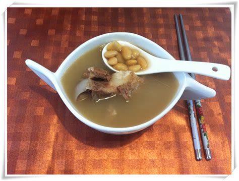 鸡骨草灵芝土茯苓汤