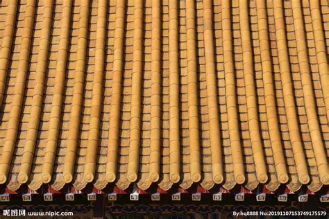 我的別墅面積是140平方,屋頂裝琉璃瓦大概多少錢?什么牌子的琉璃瓦好?