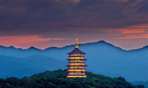 什么塔被称为雷峰塔