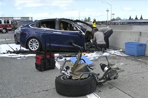 特斯拉model 3事故车