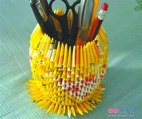 如何手工制作多功能筆筒
